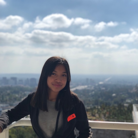 Meet your Posher, Sarah - Picture 1 of 1